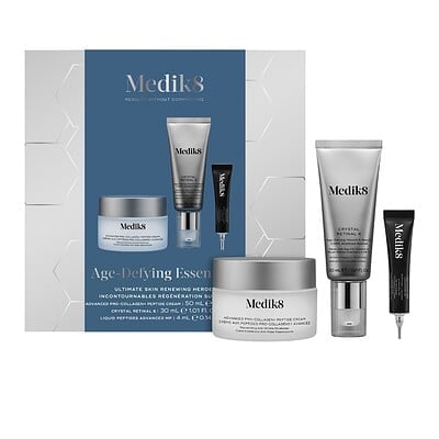 Medik8 Age Defying Essentials skincare set voor een jeugdige huid.
